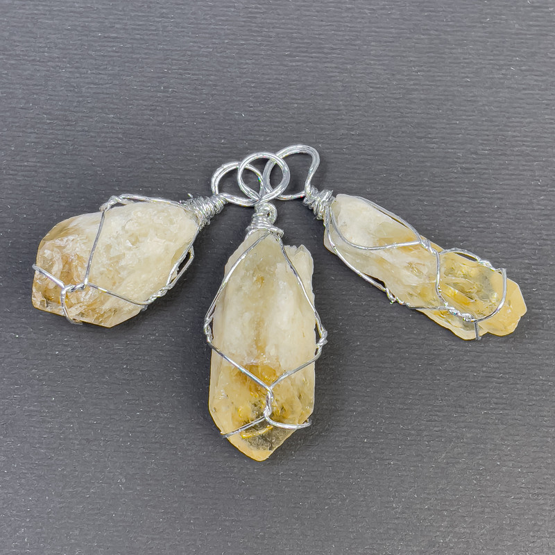 Raw Citrine Pendant, Wire Wrap 38x47x17mm+