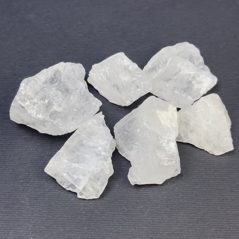Natural Mountain Crystal rough nuggets without hole 26-30×16-20 mm (+-) (per 100 g ±)