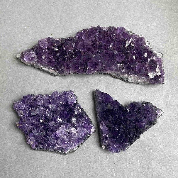 Price per 100g. Drusy amethyst natural souvenir weight from 70 g+