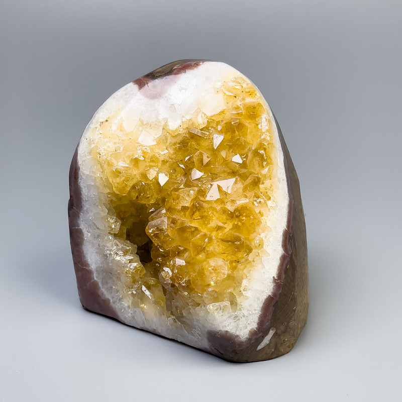 Price per 100g. Citrine druzy natural souvenir stone, sizes ~80x80x60-120x60x55 mm± ~weight from 650g