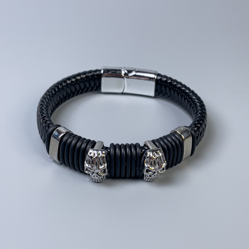 Men's bracelet in black eco-leather with metal inlays, 11mm+-, length 22cm+-, silver-tone clasp