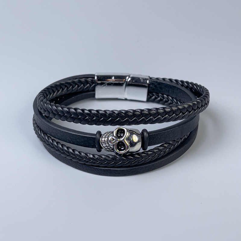 Men's bracelet in black eco-leather with metal inlays, 12-20mm thickness ±, length 22cm ±, silver metal on clasp