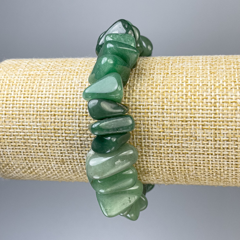 Jade Bead Bracelet 17×7mm ±, length 18cm ±, stretch