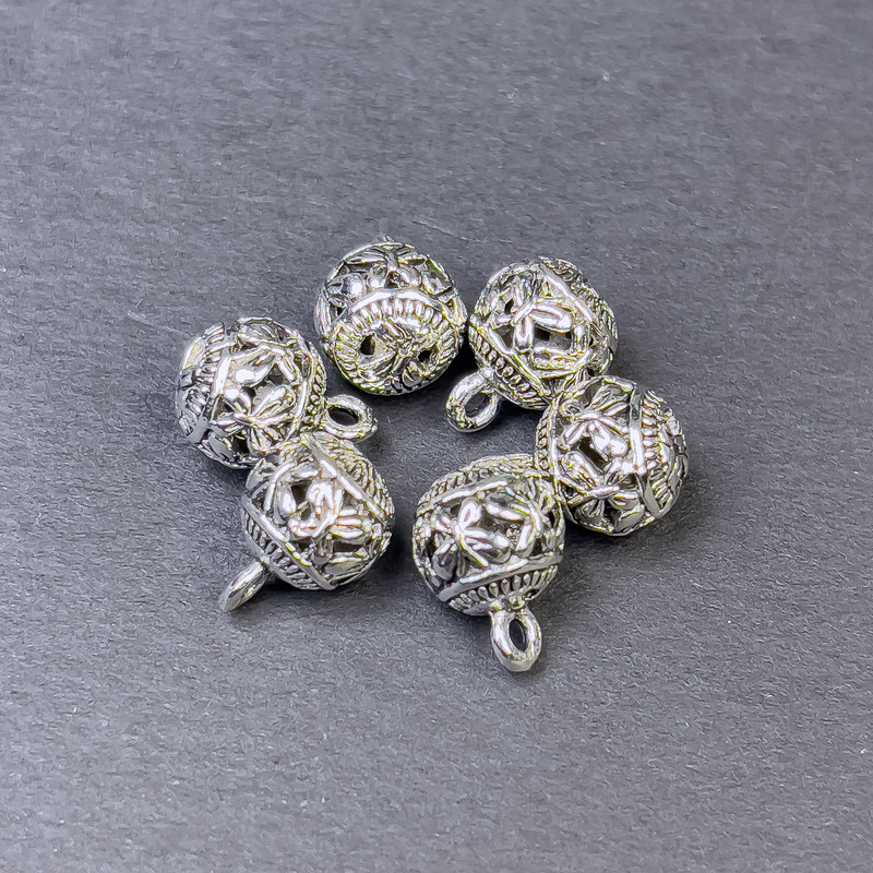 Hardware Pendant in silver-colour metal, 8×11mm ± packaging 6pcs