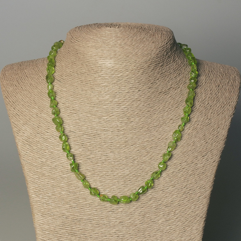 Chrysoprase Faceted Necklace, 9×5mm diameter, length 50mm ± with clasp