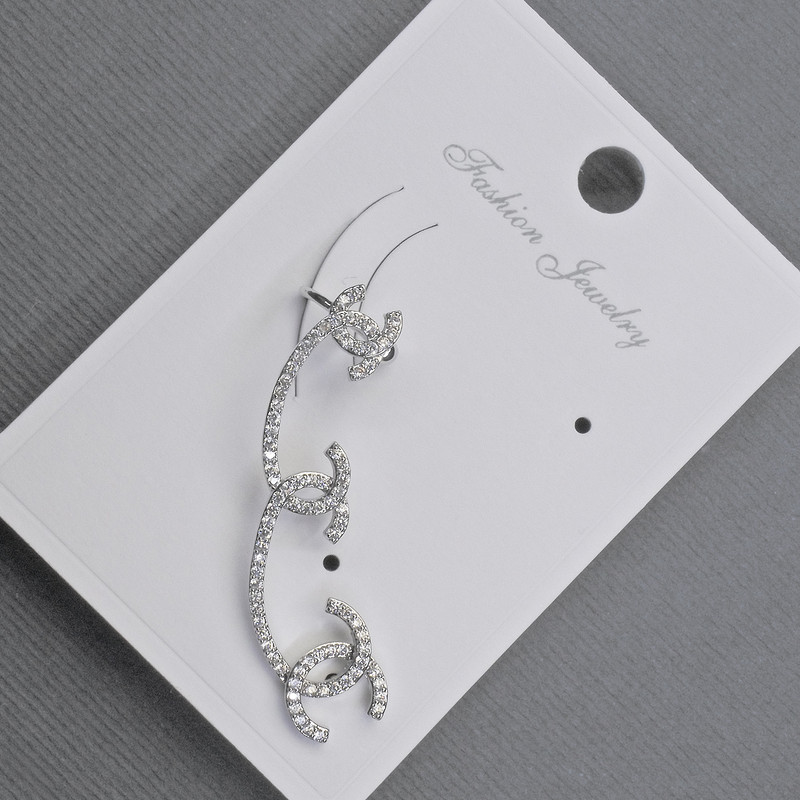 Earring Café Stud in Silver Metal 10x42mm+- white crystals