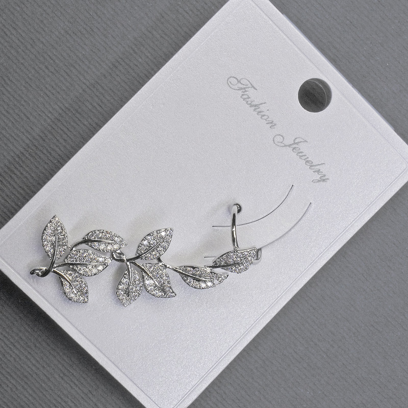 Earring 'Cafe' stud in silver-toned metal 14x38mm± white crystals