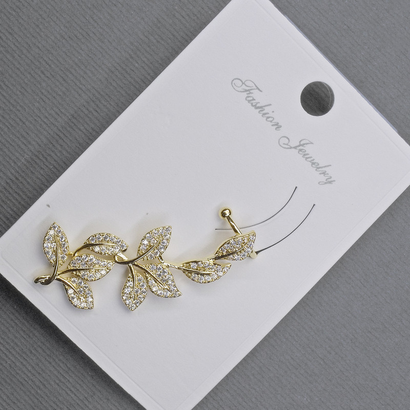 Cafe stud earring on ear, gold-tone metal 14x38mm± white crystals