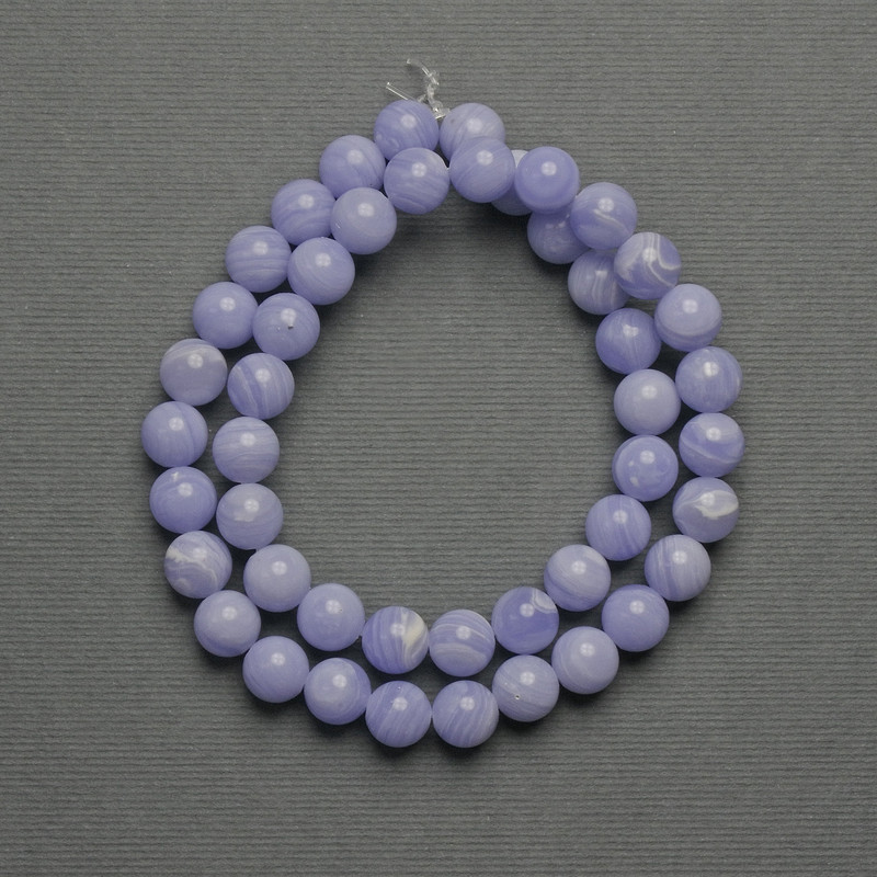 Agate Beads (tumbled) round 8mm ± on thread, length 38cm+