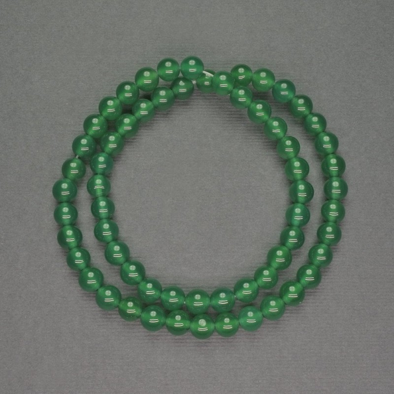 Chrysoprase Beads, smooth Round, 6 mm ± diameter, on thread, length 38 cm+