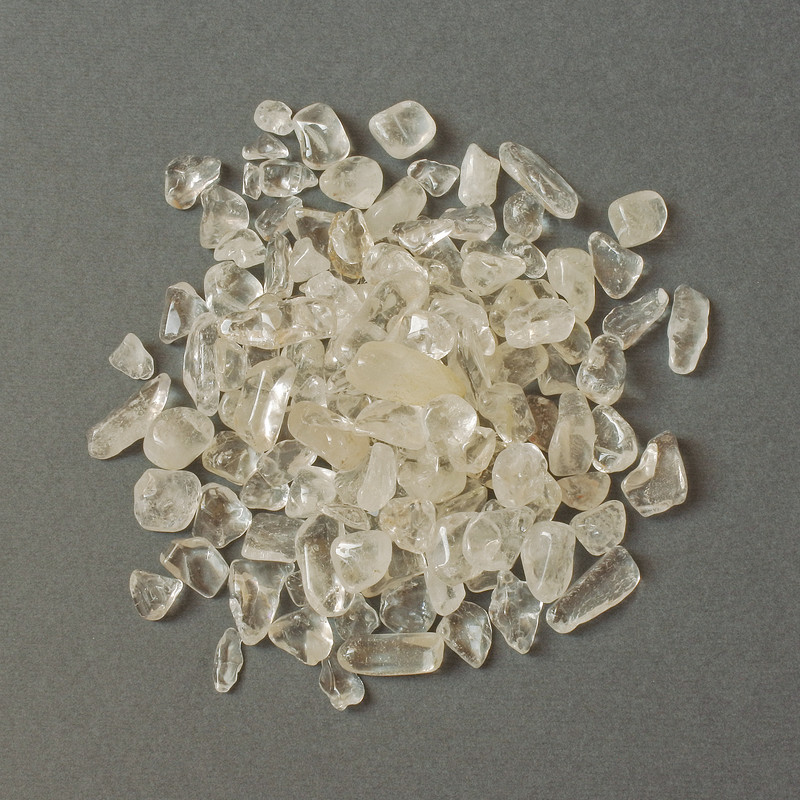 Natural Mountain Crystal chip without hole 10-14×7-9mm± (per 100g±)