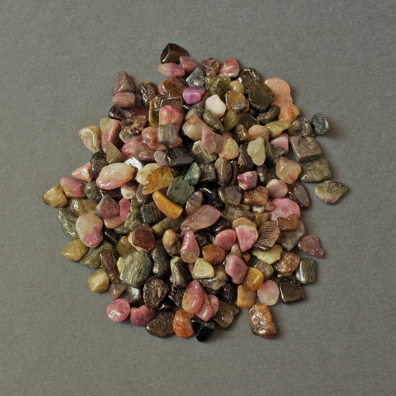 Natural Turmaline Chip, hole-free, 7-12×6-8mm± (per 100g±)