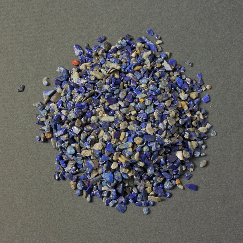 Lazurite natural stone chip without hole 3-9×3-4mm+- (per 100g+-)