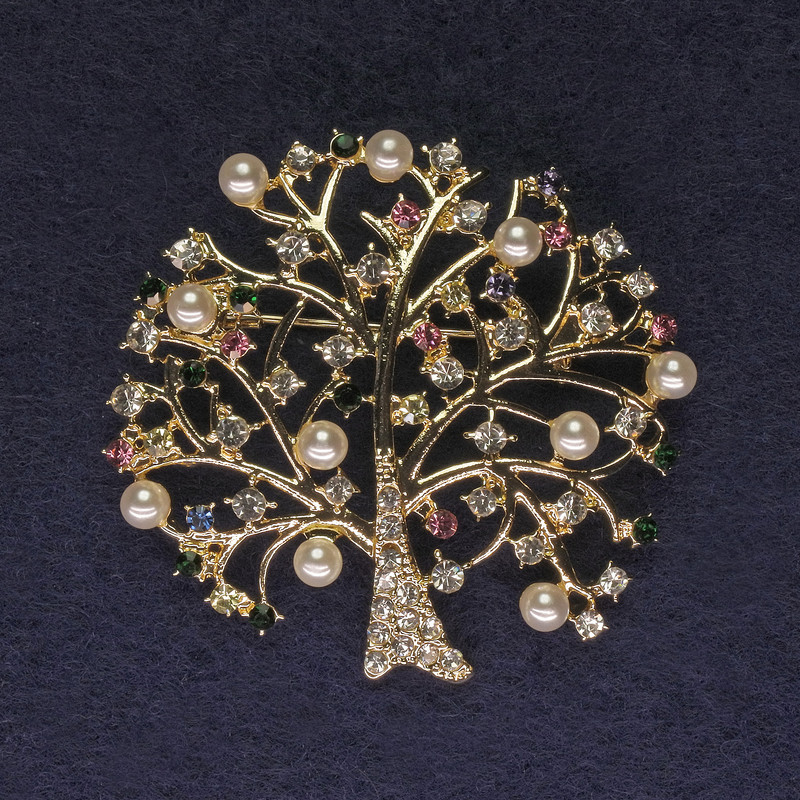 Tree Brooch with Rhinestones and Pearls, Gold-Tone Metal, Diameter 46mm+