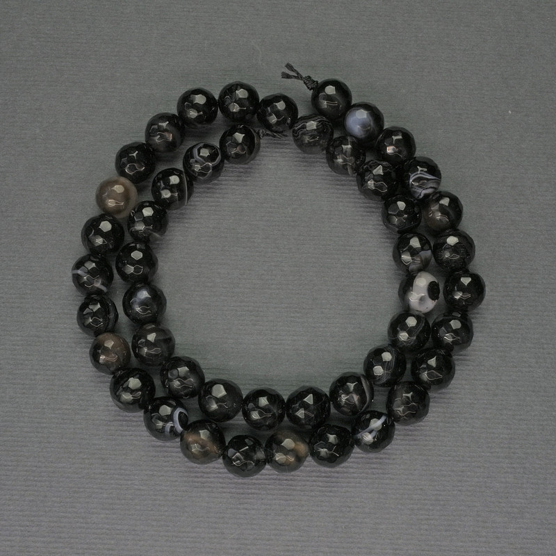 Agate Faceted Round Beads, diameter 8mm+/- on a strand, length 37cm+