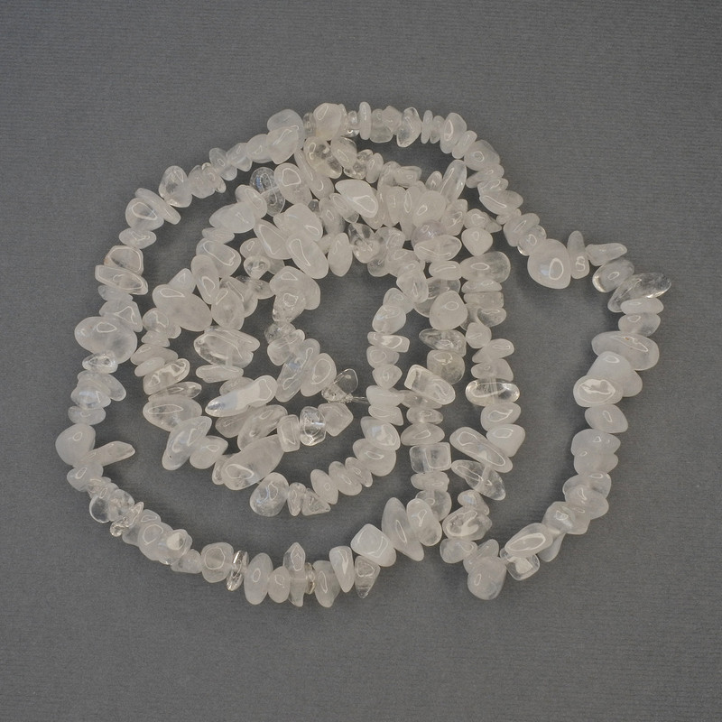 Beads Rock Crystal Chips 5-14x3-6mm+/- on fishing line, length 76cm+