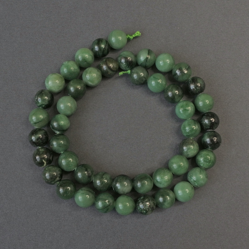 Emerald Smooth Round Beads, Diameter 8.5mm+/-, Length 39cm+/- on String