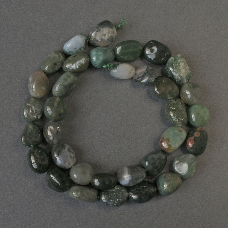 Moss Agate Tumbled Beads, diameter 12x10mm+-, length 40cm+- on a strand