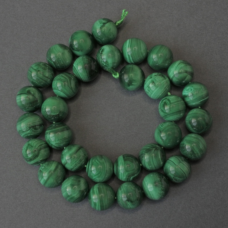 Malachite Smooth Round Beads, Diameter 12mm+/-, Length 39cm+/- on String