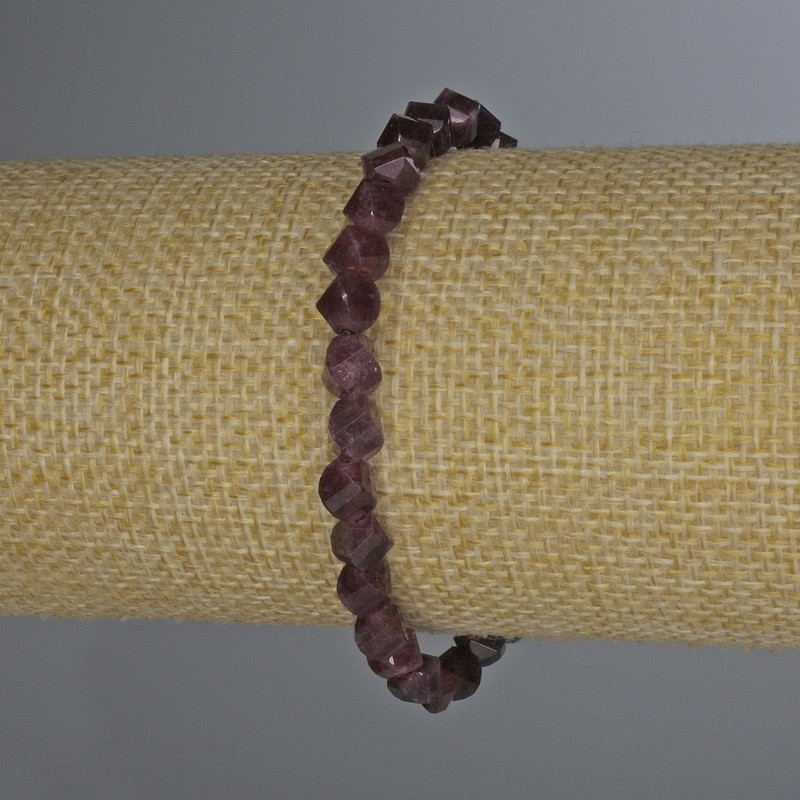 Faceted Tourmaline Rhombus Bracelet, diameter 6x5mm+, length 18cm+/- stretch