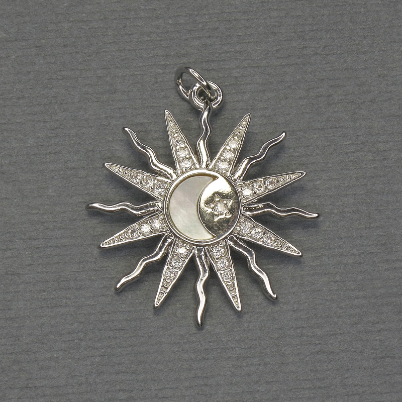 Mother-of-Pearl Star Pendant Silver-Tone Metal, diameter 22mm+/-, length 27mm+