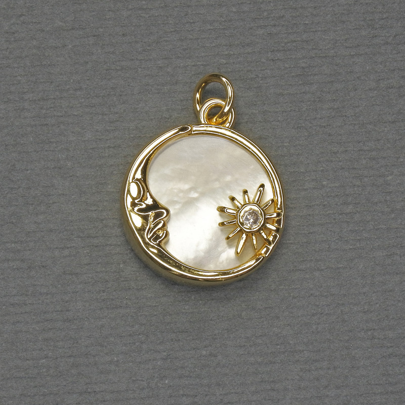 Pendant Mother-of-Pearl Circle, Gold-Tone Metal, Diameter 16mm+/-, Length 20mm+