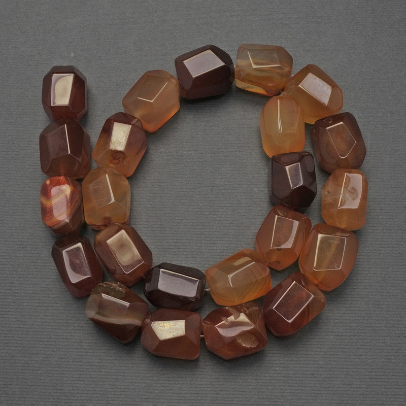 Carnelian Beads, natural stone, faceted, diameter 16x13mm+/- on a string, length 39cm+