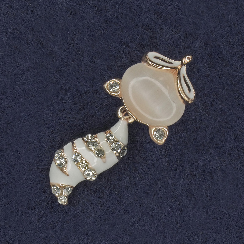 Fox Brooch with White Rhinestones, Cat's Eye Stone, White Enamel, Gold-Coloured Metal, 14x27mm+