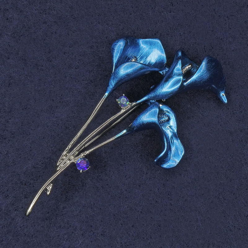 Calla Lily Brooch Rhinestones Blue Enamel Silver-tone Metal 35x60mm+