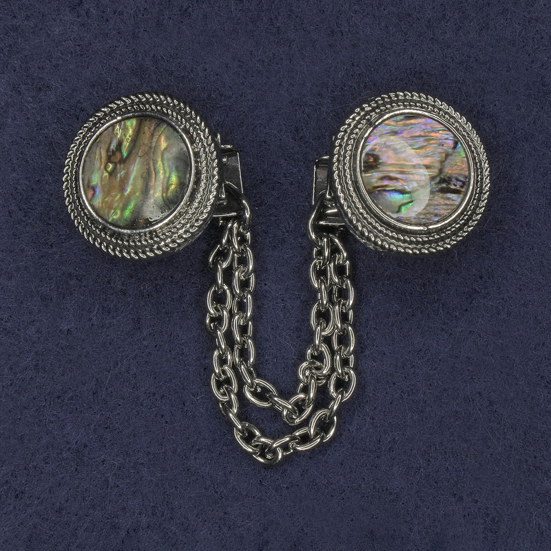 Cardigan Brooch Haliotis, Diameter 20mm+/- Silver-Tone Metal Chain, Length 9cm+