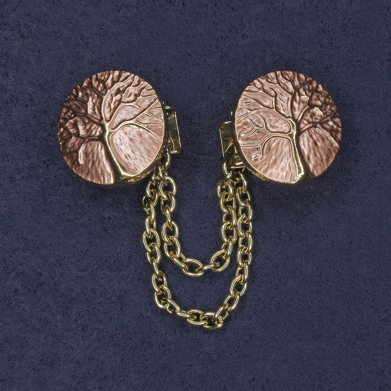 Cardigan Brooch Pink Enamel Gold-Tone Metal, Diameter 20mm+/- Chain, Length 9cm+