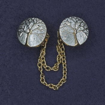 Cardigan Brooch Blue Enamel Gold-Tone Metal, Diameter 20mm+/- Chain, Length 9cm+