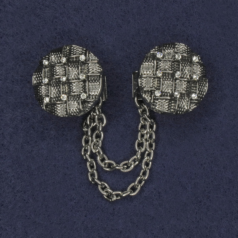 Cardigan Clip Brooch, white rhinestones, silver-tone metal, diameter 20mm+/- chain, length 9cm+
