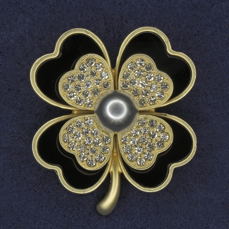 Clover Brooch White Rhinestones Grey Pearl Black Gold-Tone Metal, diameter 38x45mm+