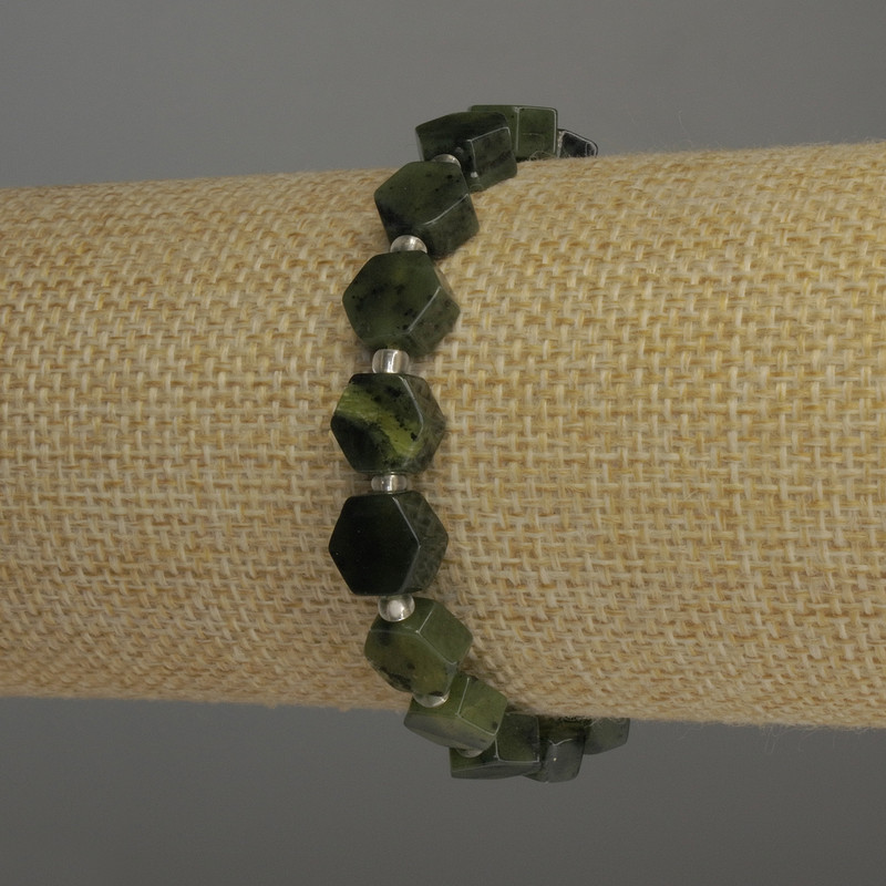 Canadian Jadeite Honeycomb Bracelet, Diameter 8mm+/- with 3mm Seed Beads, Length 18cm Stretch