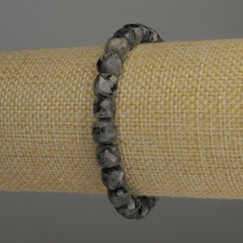 Larvikite Beaded Bracelet, faceted cube, 7x7mm diameter, stretchy length 18cm