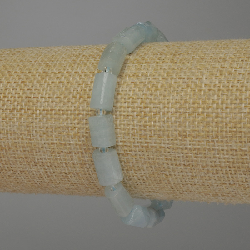 Aquamarine Faceted Cylinder Bracelet, diameter 9-11x7mm+-, length 18cm stretch