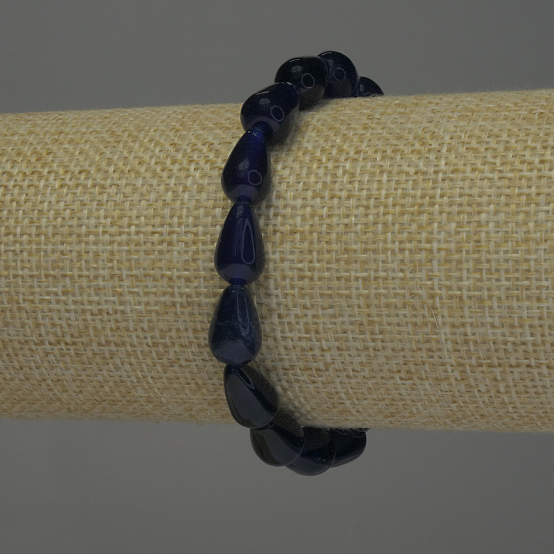 Tinted Quartz Bracelet, drop 12x8mm+/-, length 18cm+/- stretch