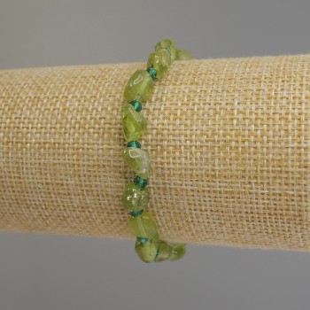 Chrysolite Bracelet, tumbled beads diameter 7-9x6mm+/-, faceted Chrysoprase rondelle 3.5x3mm+/-, length 18cm+/- stretch