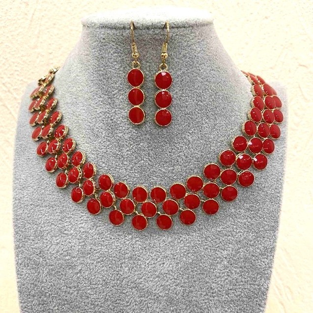 Set Necklace + Earrings Berries, Gold Metal and Red Gloss