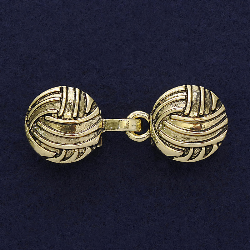 Cardigan Clip Brooch Golden Metal, Diameter 20mm +-, Length 52mm+