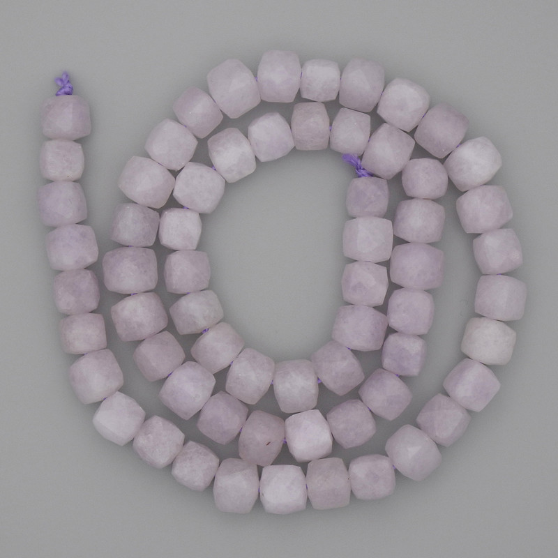 Kunzite Beads on Thread Faceted Cube, Diameter 7x7mm+/-, Length 39cm+