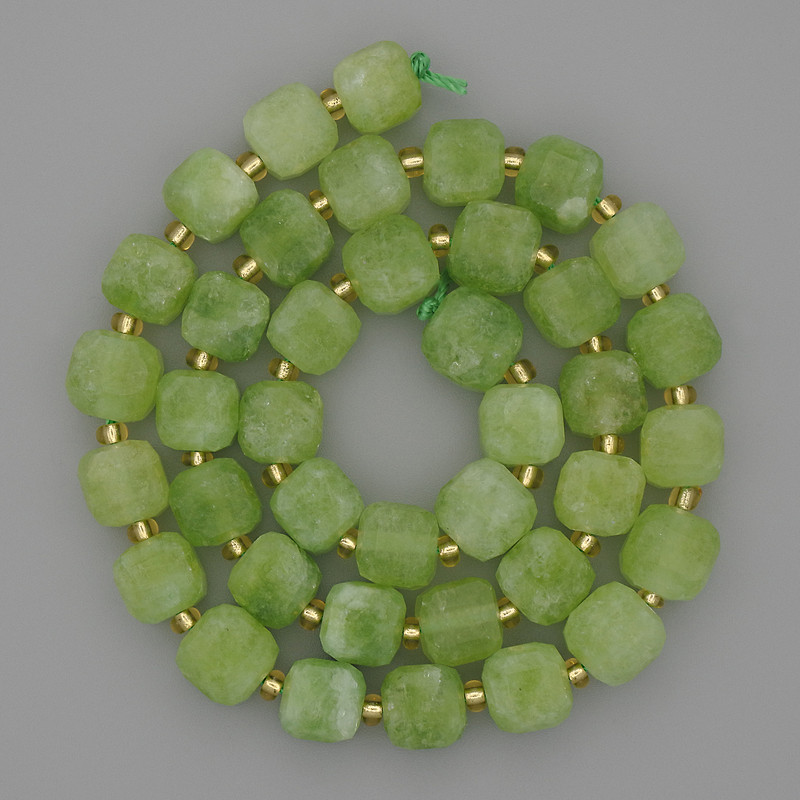 Beads Natural Stone Chrysolite Olivine Faceted Cube, diameter 8x8mm+- seed beads 3mm+-, length 37cm+