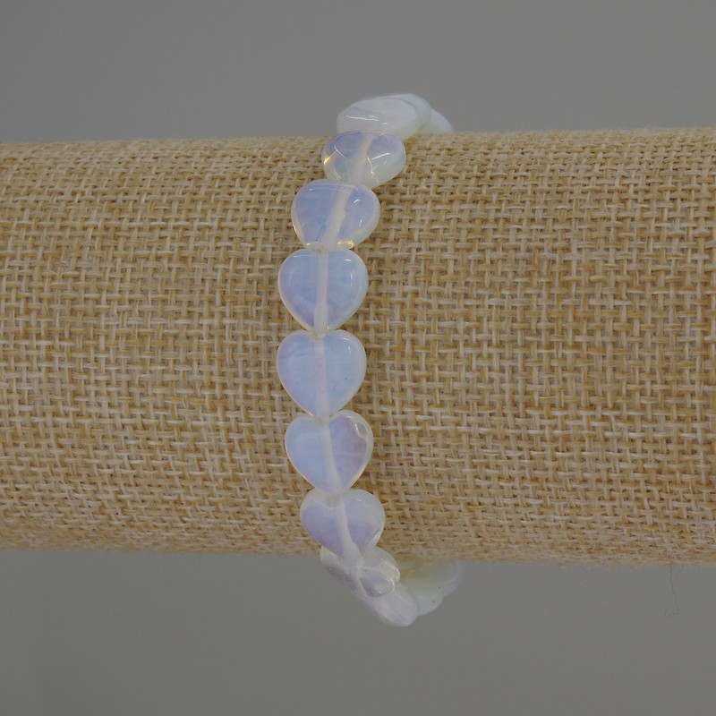Moonstone Heart Bracelet, diameter 10x10mm+-, length 18cm stretch