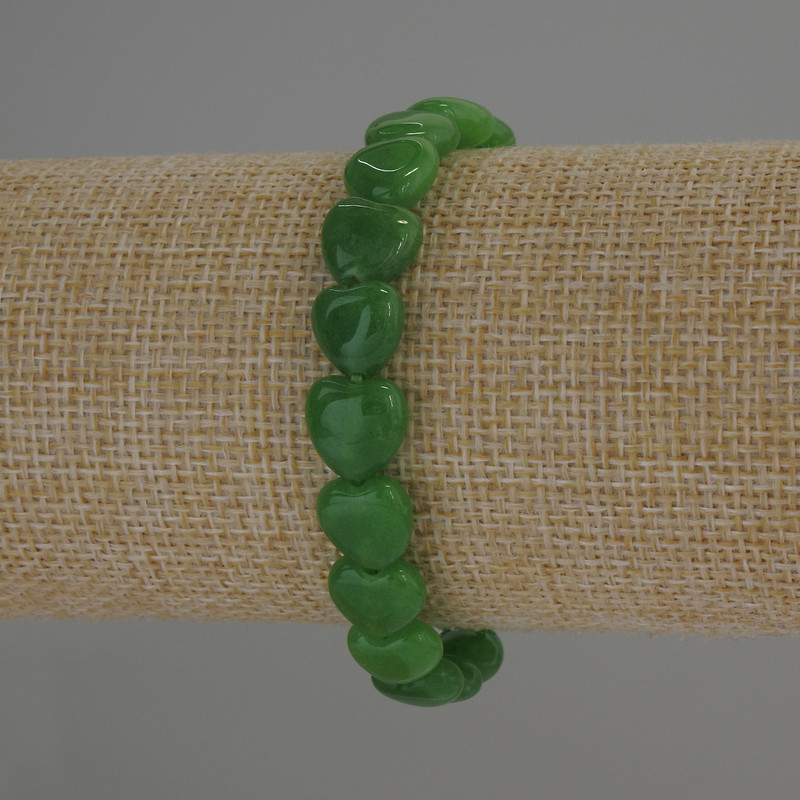 Chrysoprase Heart Bracelet, diameter 10x10mm+/-, length 18cm stretch