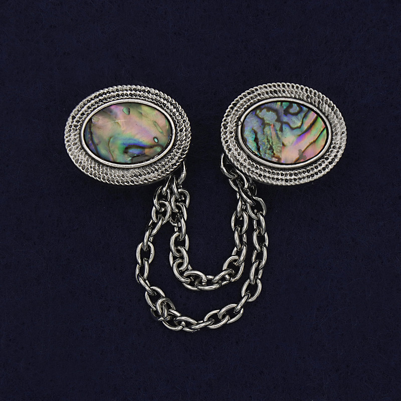 Cardigan Brooch Haliotis Silver-tone Metal, diameter 18mm+- chain, length 9cm+
