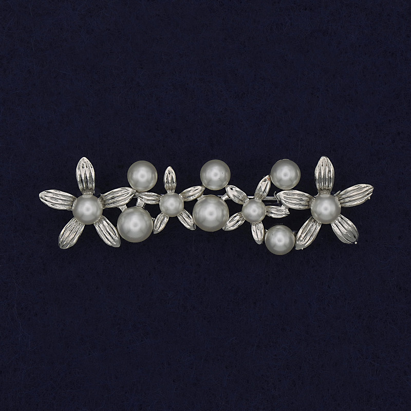 Little Flowers Pearl Brooch Silver-Tone Metal 55x17mm+