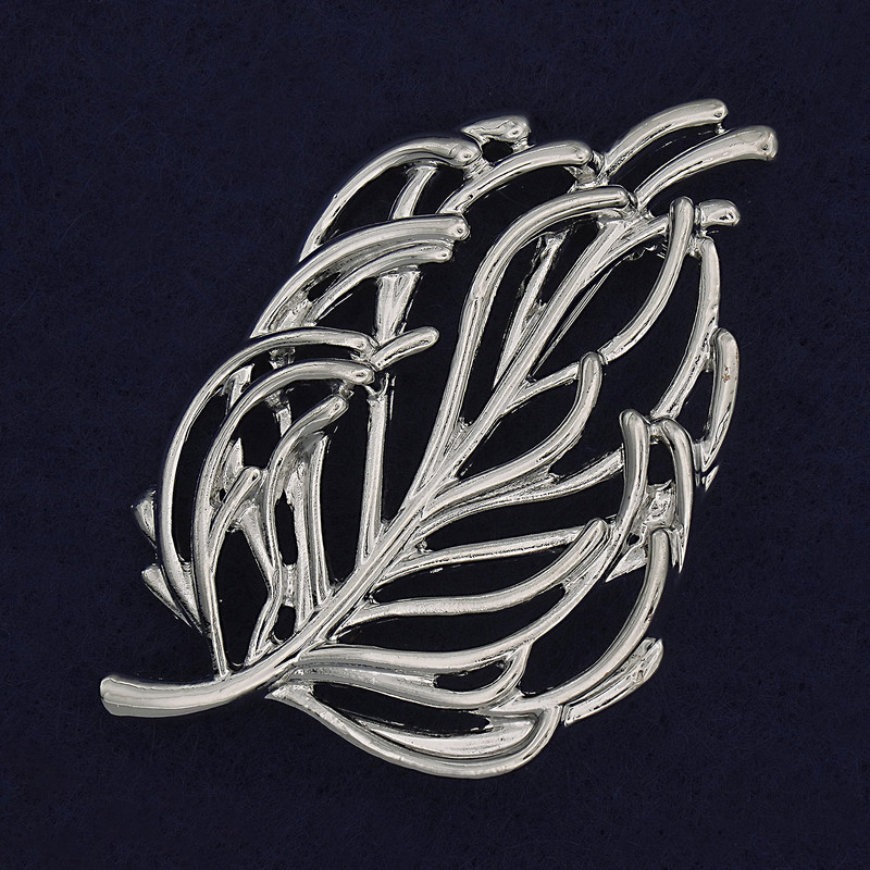 Leaf Brooch Silver-Tone Metal 57x42mm+