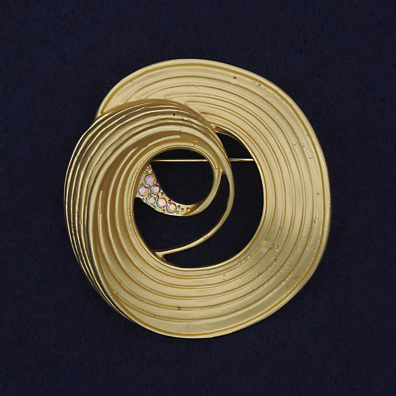 Accent Brooch Gold Pearlescent Colour Iridescent Rhinestones Gold-Tone Metal 48x45mm+