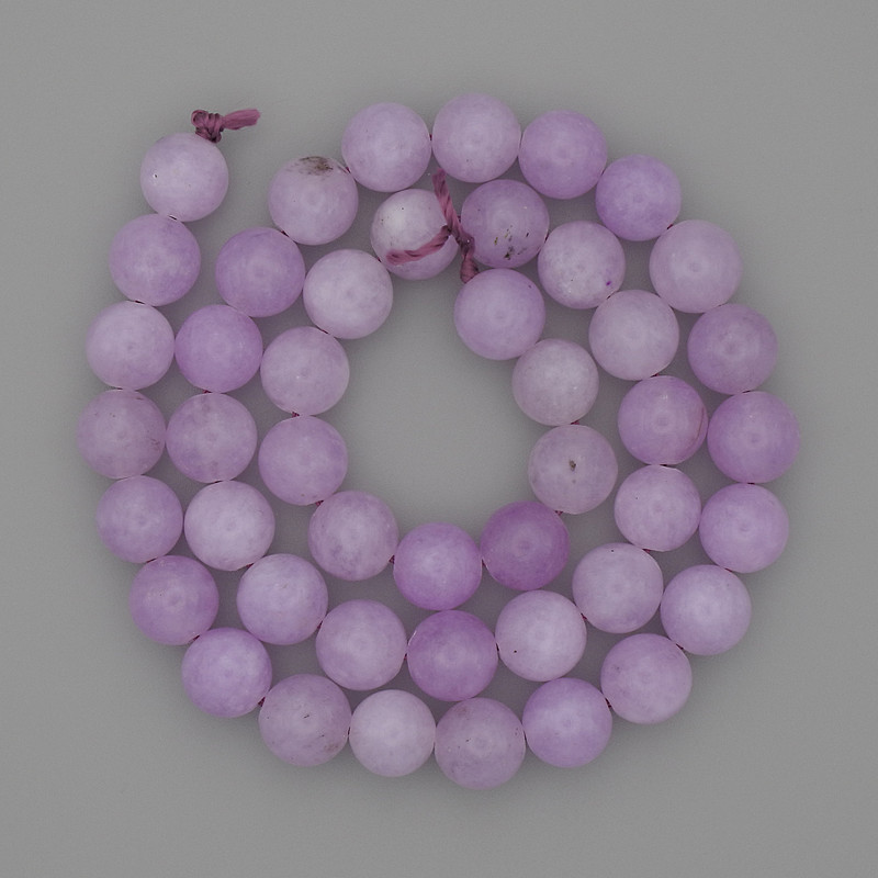 Lavender Amethyst Smooth Round Beads on Thread, diameter 8mm+/-, length 38cm+